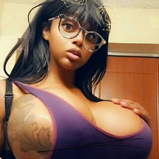 big boobs ebony shemale jackie hammers